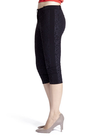 Sisley Women Black Lace Capris
