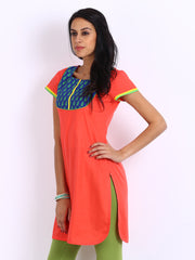 Span Women Peach Coloured Kurta