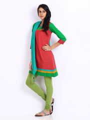 Span Women Red &amp; Green Kurta with Dupatta