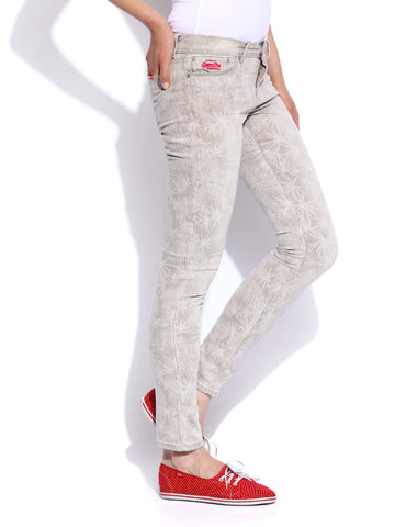Superdry Women Grey Printed Standard Skinny Fit Jeans
