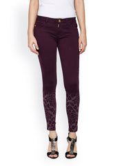 Tarama Women Burgundy Ankle Cropped Skinny Fit Trousers