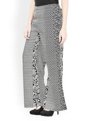 Taurus Women Black &amp; White Printed Palazzo Pants