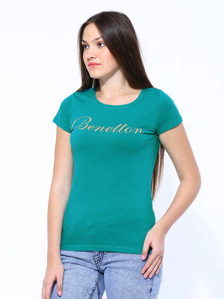 Benetton green best sale t shirt