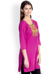 VANI Women Pink Printed Kurti