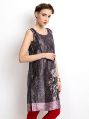 W Women Black &amp; Purple Printed Kurta
