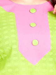 Zoom Women Green and Pink Churidar Kurta